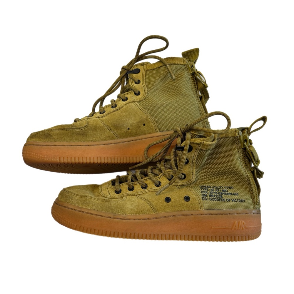 Nike Urban Utility footwear high top sneaker w/ heel zip in green